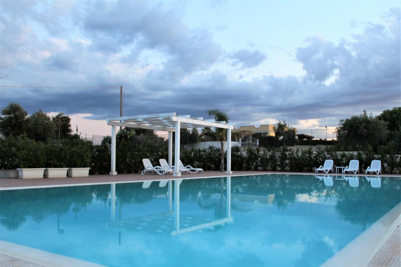Villa Maria - Apartments In Villa With Pool Polignano a Mare Ngoại thất bức ảnh